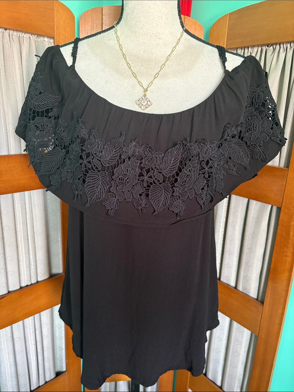 Muche Muchette Black Floral Lace Off-Shoulder Tunic Top with Ruffle Yoke